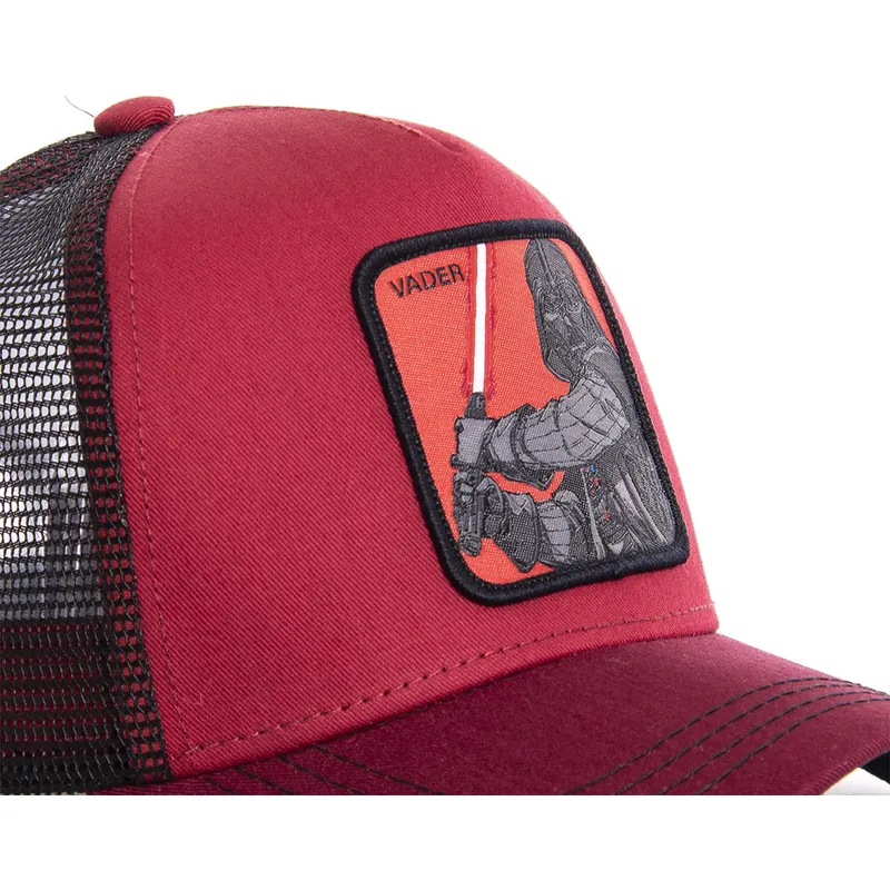 mutzen-gebogen-rot-snapback-darth-vader-star-wars-von-capslab