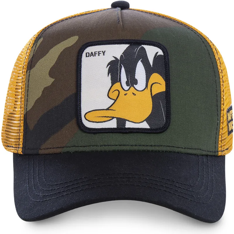 trucker-kasket-camouflage-gul-og-sort-daffy-duck-daf4-looney-tunes-fra-capslab