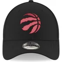 czarna-zakrzywiona-czapka-z-czerwonym-logo-regulowana-9forty-the-league-toronto-raptors-nba-new-era