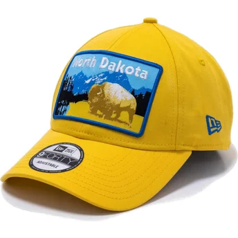 cappellino-curvo-giallo-regolabile-9forty-usa-patch-north-dakota-di-new-era