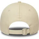 cappellino-curvo-crema-regolabile-9twenty-takeaway-di-new-era
