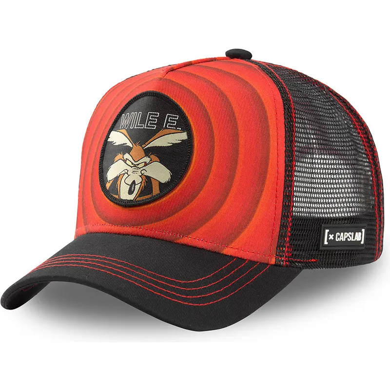 cappellino-trucker-rosso-e-nero-coyote-bullseye-color-rings-wil1-looney-tunes-di-capslab