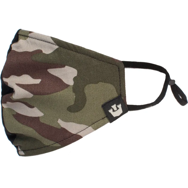mascherine-e-protezione-nero-dei-mascarilla-reutilizable-negra-y-camuflaje-aguila-high-flyer-the-farm-di-goorin-bros