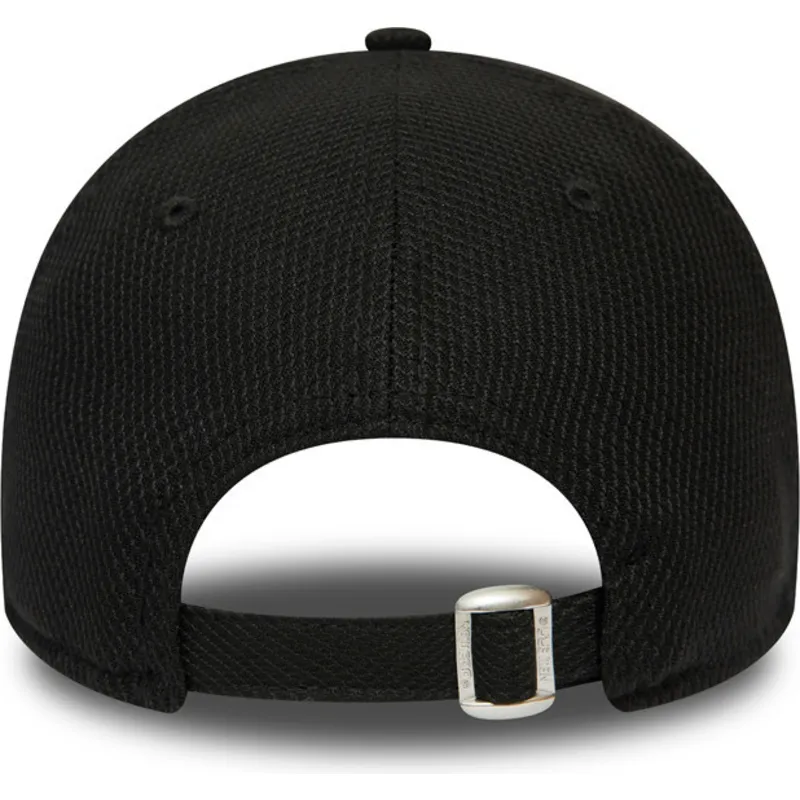 cappelli-curva-nero-cinghia-regolabile-9forty-diamond-era-essential-dei-boston-red-sox-mlb-di-new-era