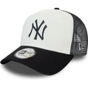 gorra-trucker-blanca-y-azul-marino-team-colour-block-a-frame-de-new-york-yankees-mlb-de-new-era