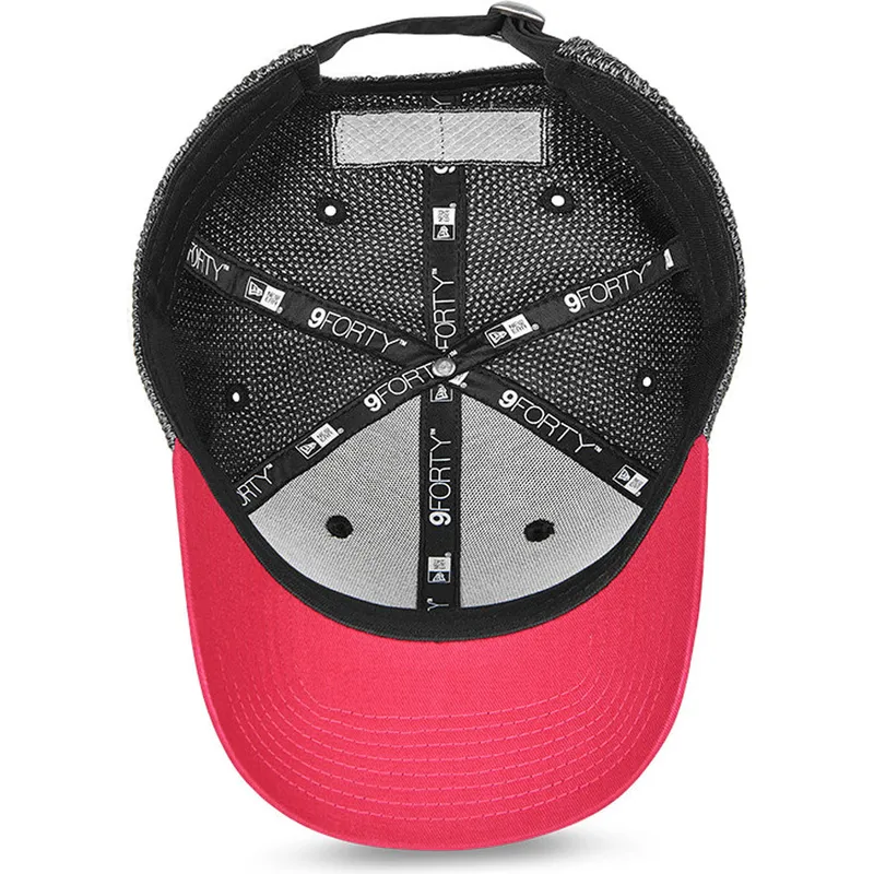cappelli-curva-nero-cinghia-regolabile-9forty-tonal-esports-dei-mercedes-formula-1-di-new-era
