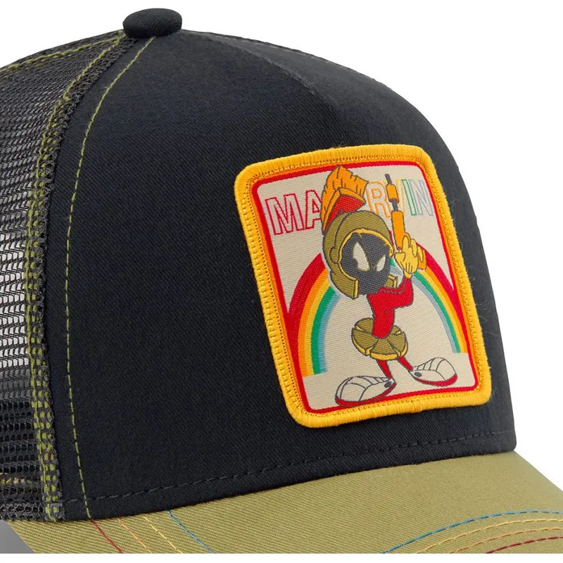 mutzen-gebogen-schwarz-snapback-marvin-der-marsianer-looney-tunes-von-capslab
