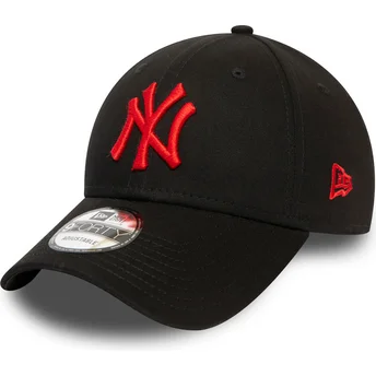 Gorra curva negra ajustable con logo rojo 9FORTY League Essential de New York Yankees MLB de New Era