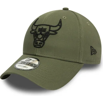 cappelli-curva-verde-cinghia-regolabile-negro-9forty-league-essential-dei-chicago-bulls-nba-di-new-era