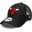 cappellino-curvo-mimetico-nero-regolabile-9forty-home-field-dei-chicago-bulls-nba-di-new-era