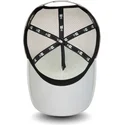 cappellino-trucker-grigio-con-logo-nero-league-essential-a-frame-dei-boston-red-sox-mlb-di-new-era