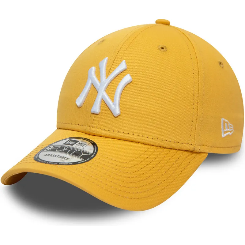 new-era-9forty-league-essential-verstellbare-gelbe-kappe-mit-gebogenem-schirm-der-new-york-yankees-mlb