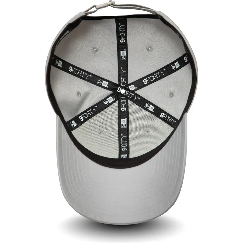 cappelli-curva-grigio-cinghia-regolabile-9forty-stack-dei-boston-red-sox-mlb-di-new-era