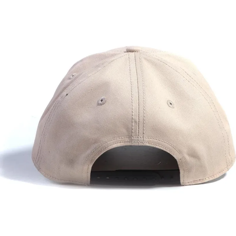 cappelli-curva-beige-snapback-di-difuzed