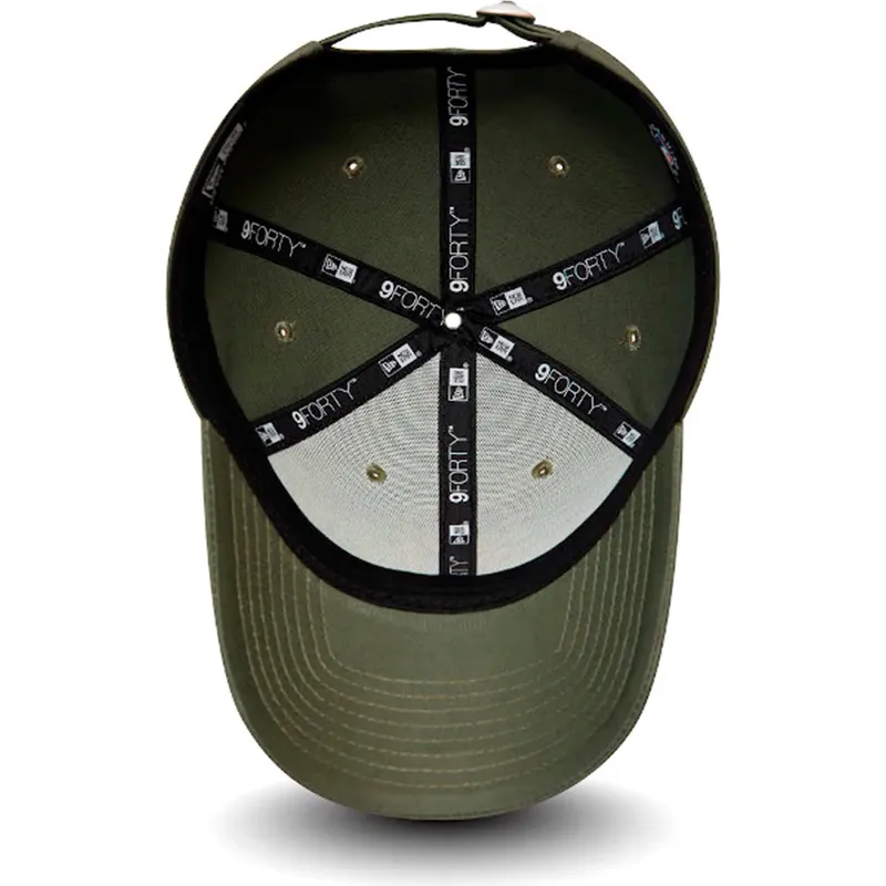 cappelli-curva-verde-cinghia-regolabile-9forty-league-essential-dei-new-york-yankees-mlb-di-new-era
