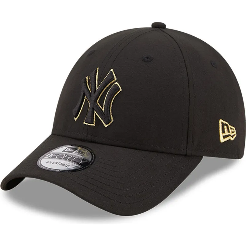 cappelli-curva-nero-cinghia-regolabile-9forty-black-and-gold-dei-new-york-yankees-mlb-di-new-era cappelli-curva-nero-cinghia-regolabile-9forty-black-and-gold-dei-new-york-yankees-mlb-di-new-era