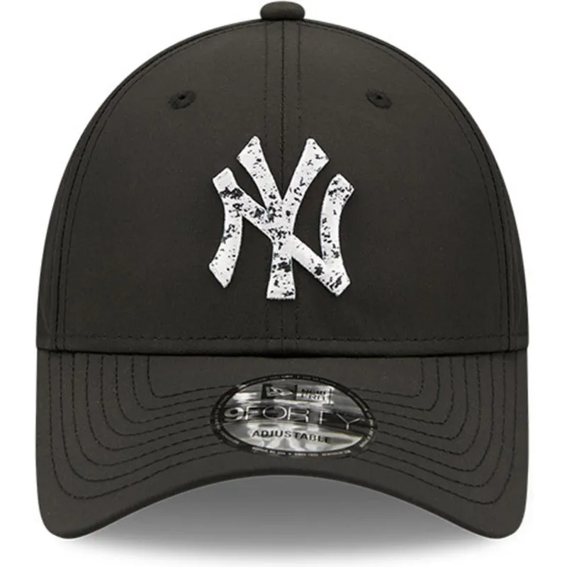 cappelli-curva-nero-cinghia-regolabile-9forty-sports-clip-dei-new-york-yankees-mlb-di-new-era