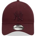 new-era-curved-brim-maroon-logo-9forty-league-essential-new-york-yankees-mlb-maroon-snapback-cap