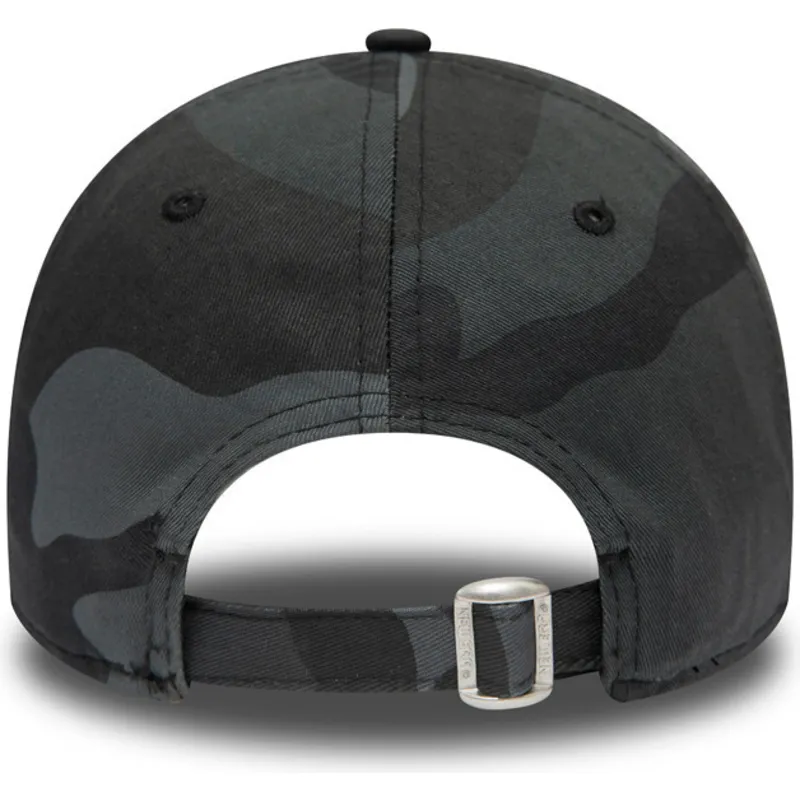 gebogene-kappe-schwarzes-camouflage-verstellbar-fur-kinder-mit-schwarzem-logo-9forty-league-essential-von-new-york-yankees-mlb-v