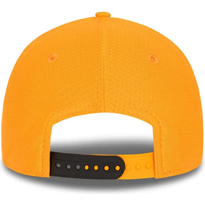 cappelli-curva-arancia-snapback-per-bambino-9forty-daniel-ricciardo-dei-mclaren-racing-formula-1-di-new-era