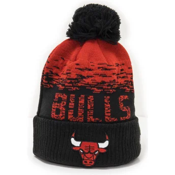 Berretto nero e rosso con pompon Sport Cuff dei Chicago Bulls NBA di New Era