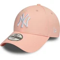 gorra-curva-rosa-ajustable-para-nino-9forty-league-essential-de-new-york-yankees-mlb-de-new-era