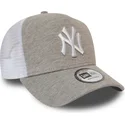 cappellino-trucker-grigio-e-bianco-a-frame-jersey-essential-dei-new-york-yankees-mlb-di-new-era