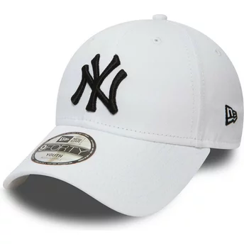 New Era Curved Brim Youth 9FORTY League Essential New York Yankees MLB White Adjustable Cap