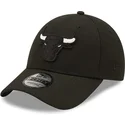 cappelli-curva-nero-snapback-9forty-black-base-dei-chicago-bulls-nba-di-new-era