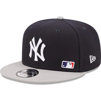 cappello-piatto-blu-marino-e-grigio-snapback-9fifty-team-arch-di-new-york-yankees-mlb-di-new-era