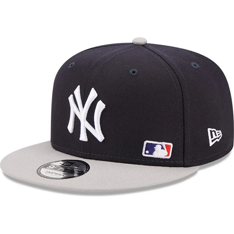 marineblaue-und-graue-flache-snapback-kappe-9fifty-team-arch-der-new-york-yankees-mlb-von-new-era