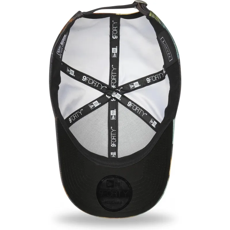 mehrfarbige-verstellbare-curved-cap-9forty-mona-lisa-le-louvre-von-new-era