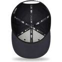 cappellino-snapback-blu-navy-con-visiera-piatta-e-logo-blu-navy-9fifty-league-essential-dei-new-york-yankees-mlb-di-new-era