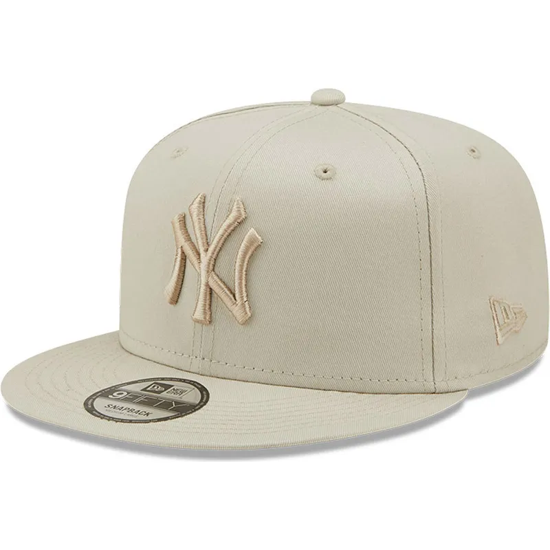 cappelli-piatta-grigio-snapback-9fifty-league-essential-dei-new-york-yankees-mlb-di-new-era