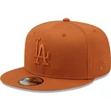 cappelli-piatta-marrone-snapback-marron-9fifty-league-essential-dei-los-angeles-dodgers-mlb-di-new-era