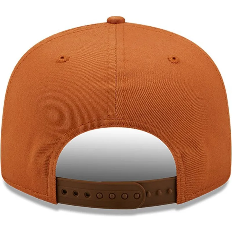 cappelli-piatta-marrone-snapback-marron-9fifty-league-essential-dei-los-angeles-dodgers-mlb-di-new-era cappelli-piatta-marrone-snapback-marron-9fifty-league-essential-dei-los-angeles-dodgers-mlb-di-new-era