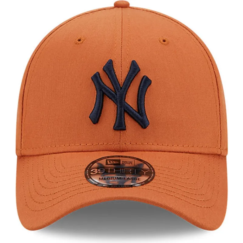 cappelli-curva-marrone-regolato-39thirty-league-essential-dei-new-york-yankees-mlb-di-new-era