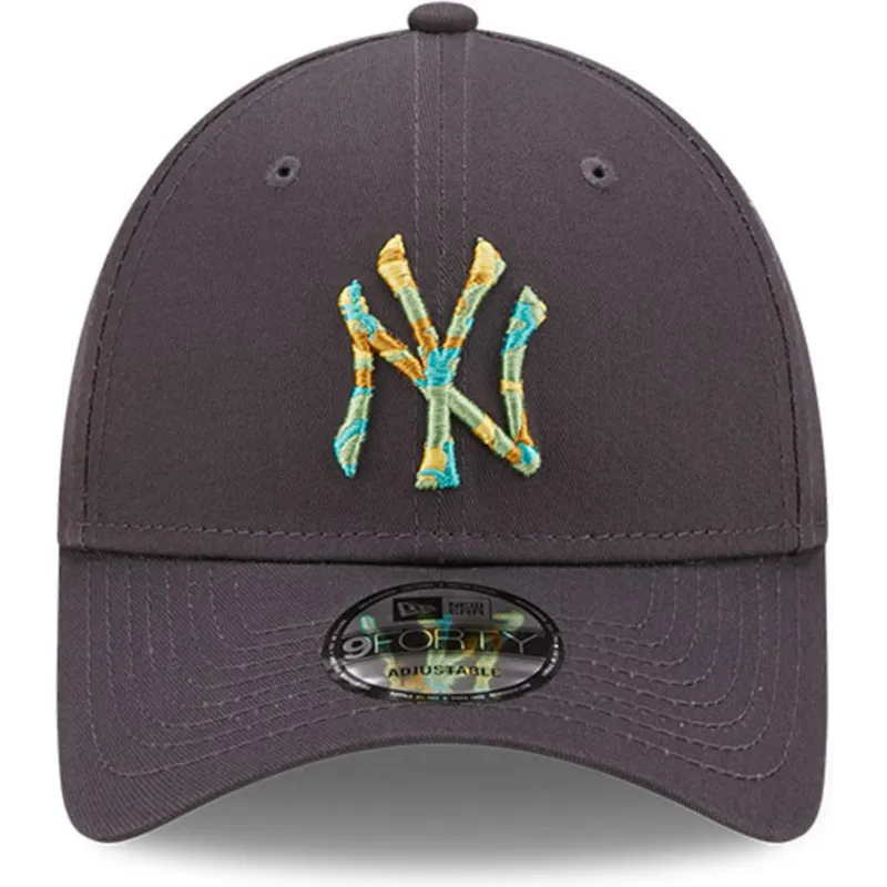 graue-verstellbare-curved-cap-9forty-camo-infill-der-new-york-yankees-mlb-von-new-era