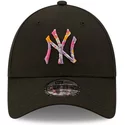 casquette-courbee-noire-ajustable-9forty-camo-infill-new-york-yankees-mlb-new-era