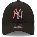 mutzen-gebogen-schwarz-verstellbares-band-9forty-camo-infill-der-new-york-yankees-mlb-von-new-era