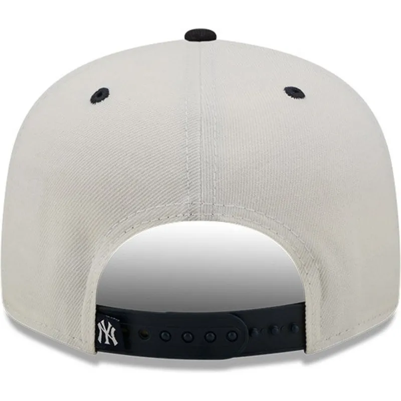 cappelli-piatta-bianco-snapback-9fifty-white-crown-dei-new-york-yankees-mlb-di-new-era