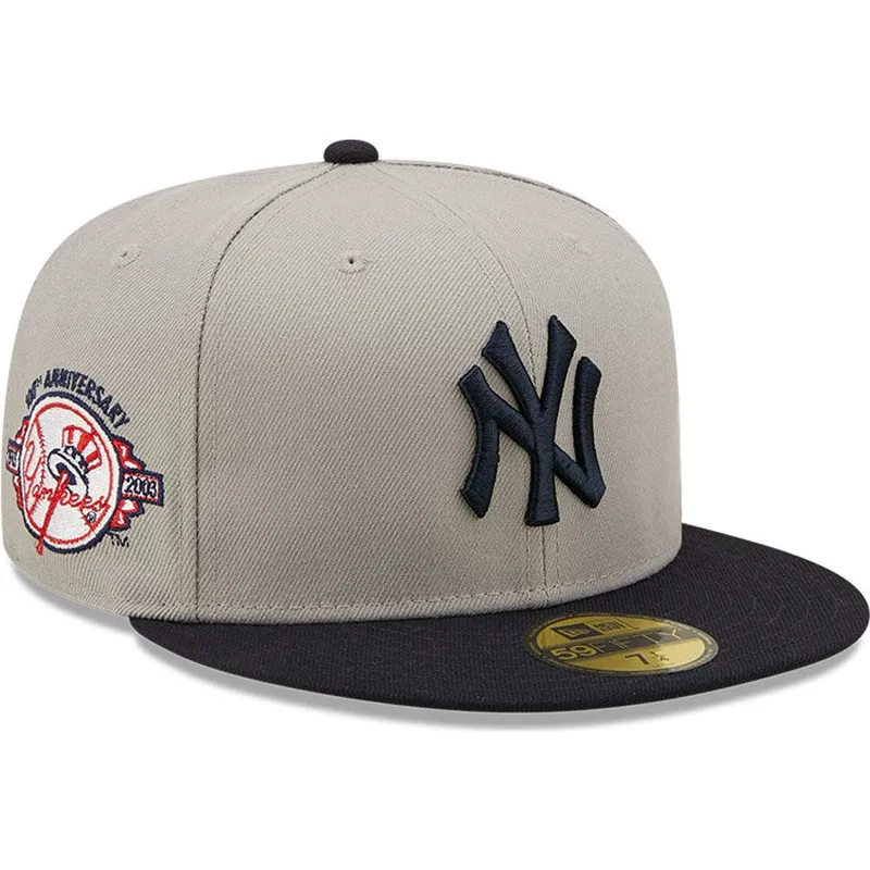 cappelli-piatta-grigio-regolato-59fifty-parche-lateral-dei-new-york-yankees-mlb-di-new-era