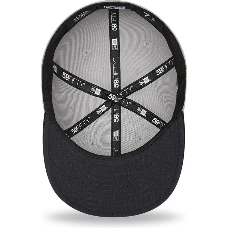 cappelli-piatta-grigio-regolato-59fifty-parche-lateral-dei-new-york-yankees-mlb-di-new-era