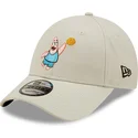 mutzen-gebogen-beige-verstellbares-band-9forty-sporty-der-patricio-estrella-bob-esponja-von-new-era
