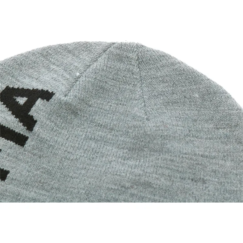 mutzen-grau-von-puma