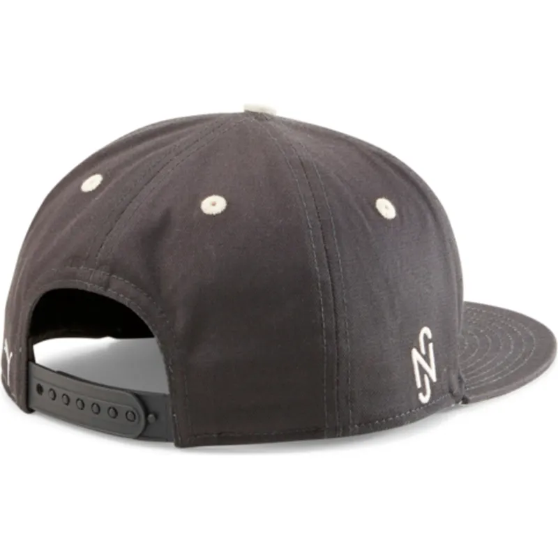 cappelli-piatta-nero-snapback-di-puma