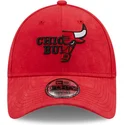 cappellino-curvo-rosso-regolabile-9forty-washed-pack-split-logo-dei-chicago-bulls-nba-di-new-era