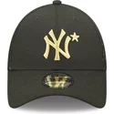casquette-trucker-noire-avec-logo-dore-9forty-all-star-game-new-york-yankees-mlb-new-era