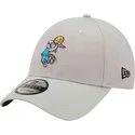 cappellino-curvo-grigio-regolabile-per-bambino-9forty-sporty-kids-di-bugs-bunny-looney-tunes-di-new-era