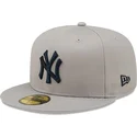 cappellino-piatto-grigio-regolabile-59fifty-con-patch-laterale-world-series-dei-new-york-yankees-mlb-di-new-era